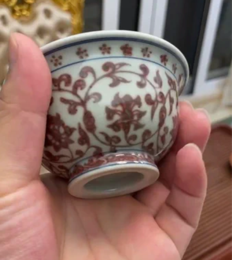 柴烧全红釉里红-压手杯-景德镇陶瓷 图案：...