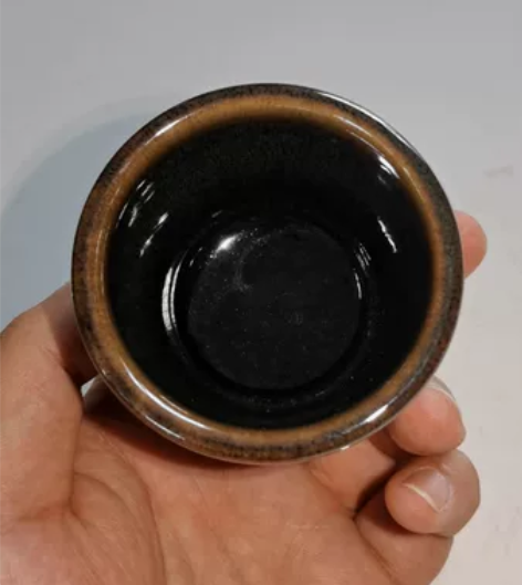 罗云和老玉隐滴扳指建盏茶杯6.5口径 釉面...