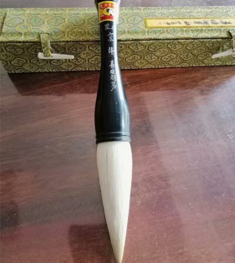 正品双羊牌湖笔，三号京楂斗笔。出锋10.5...