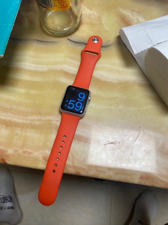iwatch第一代 外观轻微磨损 不影响使...