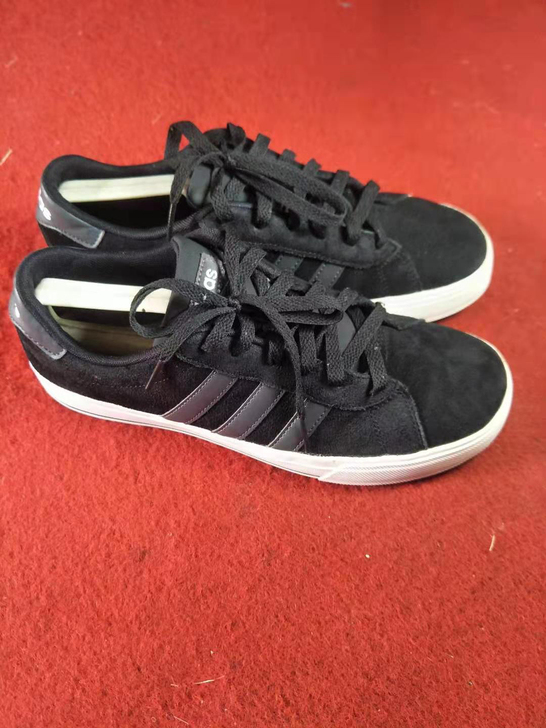 正品 41码 adidas 阿迪达斯 男低...