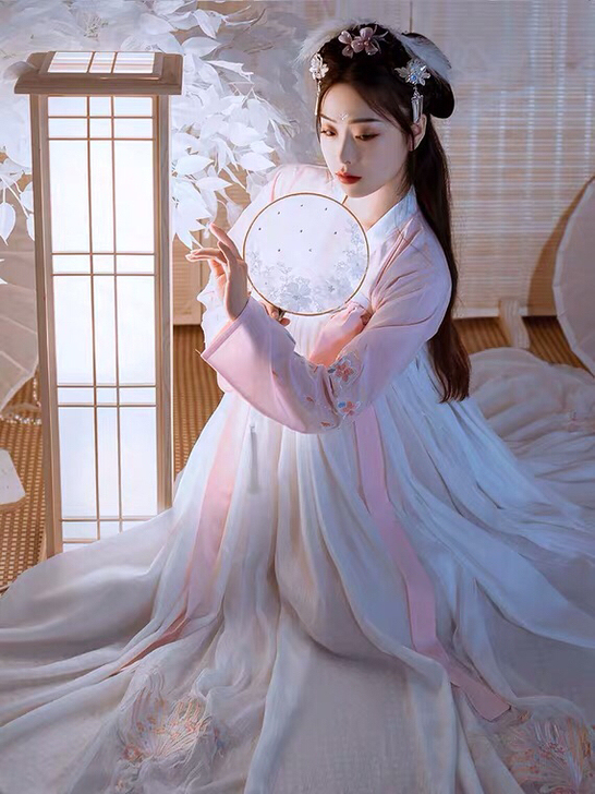 品牌型号 ：艺缕原创汉服女齐胸襦裙飘逸夏季...