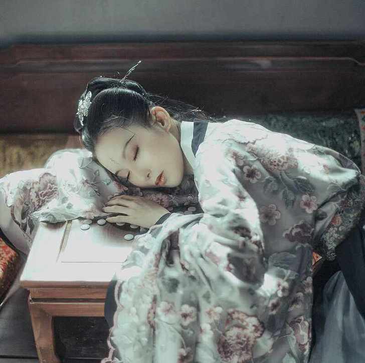 出租汉服出租魏晋制汉服月上梢紫烟88元20...