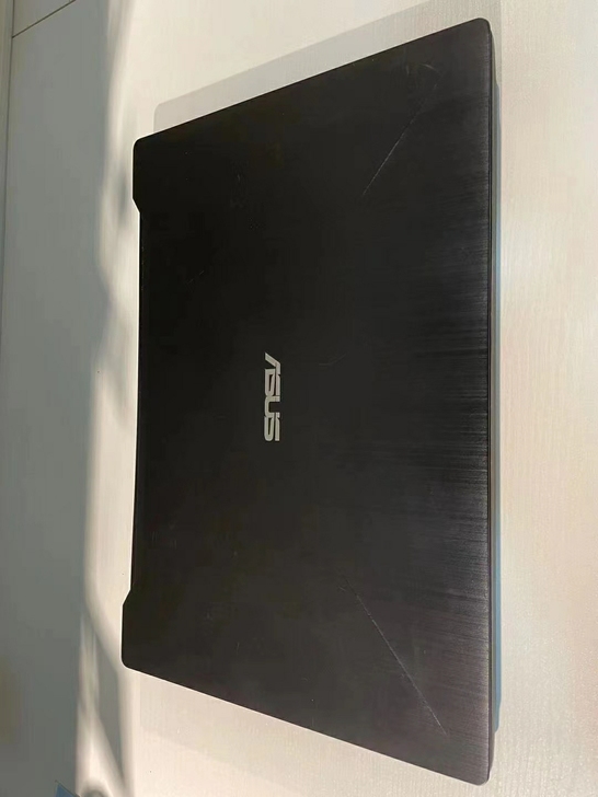 华硕飞行堡垒FX63V i7 7700HQ...