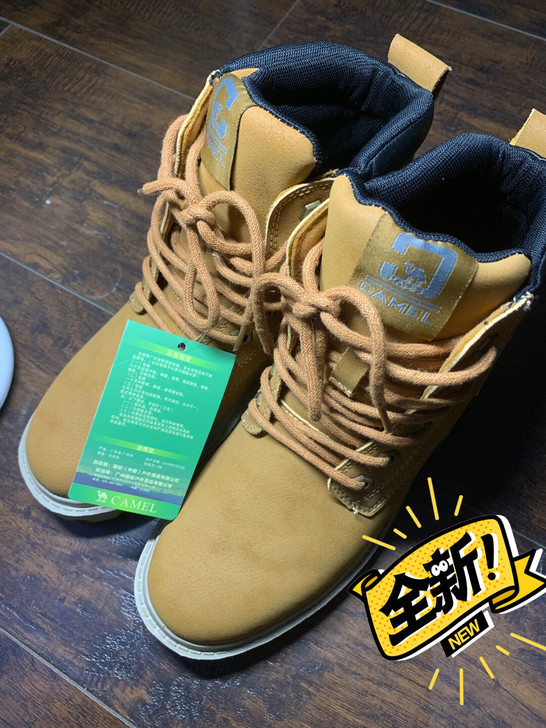 全新骆驼鞋，40码，鞋码偏大，运动鞋穿41...