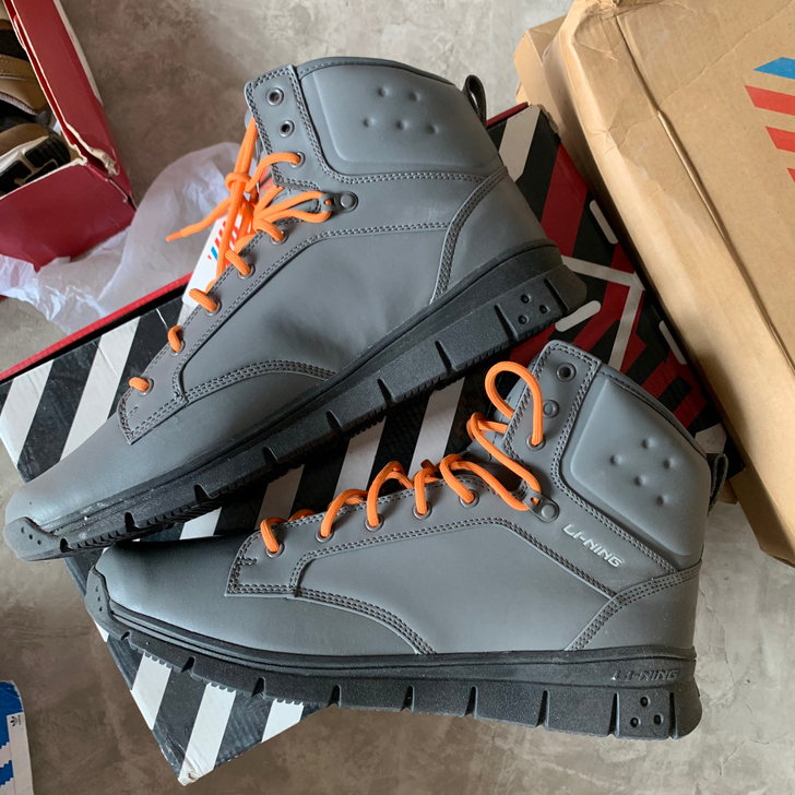 李宁 冬季休闲鞋46码 全新 折扣店购入