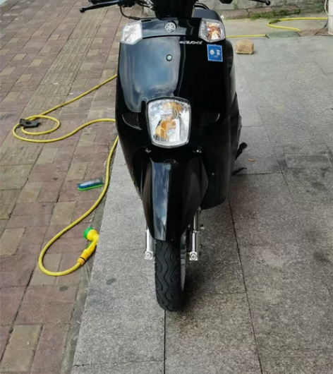 雅马哈摩托车！九成新雅马哈酷奇踏板摩托车！...