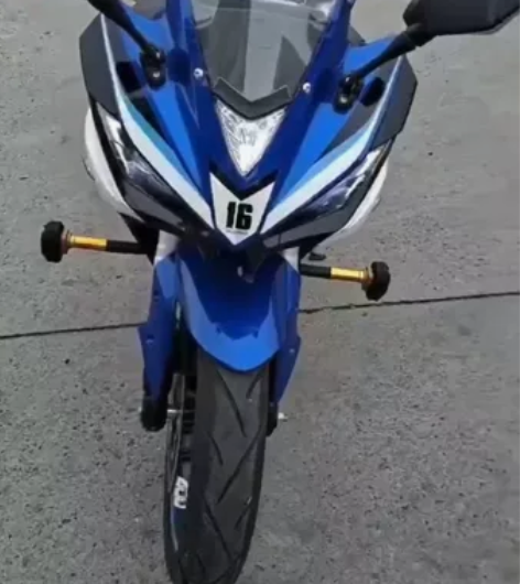 出21年国威小忍者，国产大宝马 400cc...