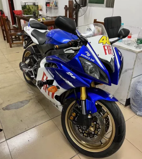 最新到货6辆狠货 10川崎大牛  15黄龙...