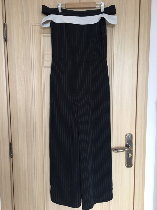 Moda一字肩黑色连体阔腿裤，尺码155/...