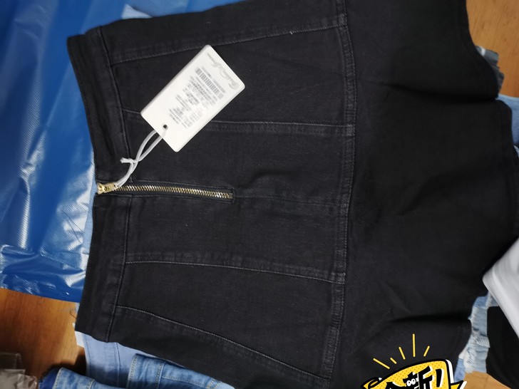 亏本出售,高腰牛仔荷叶边鱼尾裙实物拍摄,质...