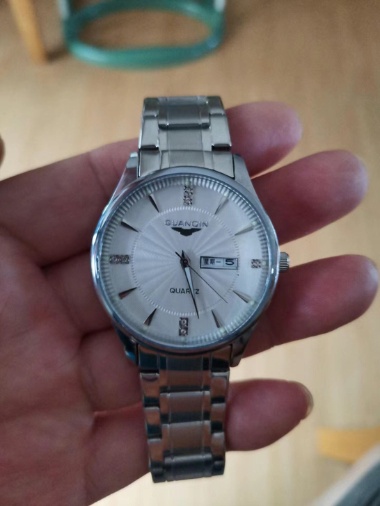 全新 冠琴正品手表男防水夜光日历男表钢带简...