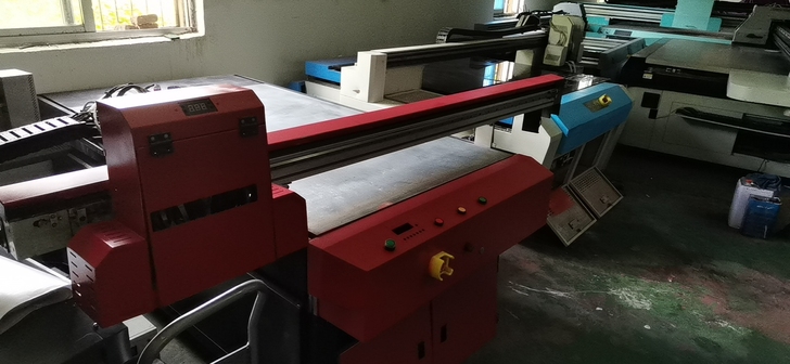 低价转让一台上优泽1016uv平板打印机，...