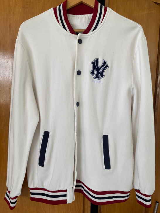 Mlb宽松棒球服 xl码  图四瑕疵 其他...