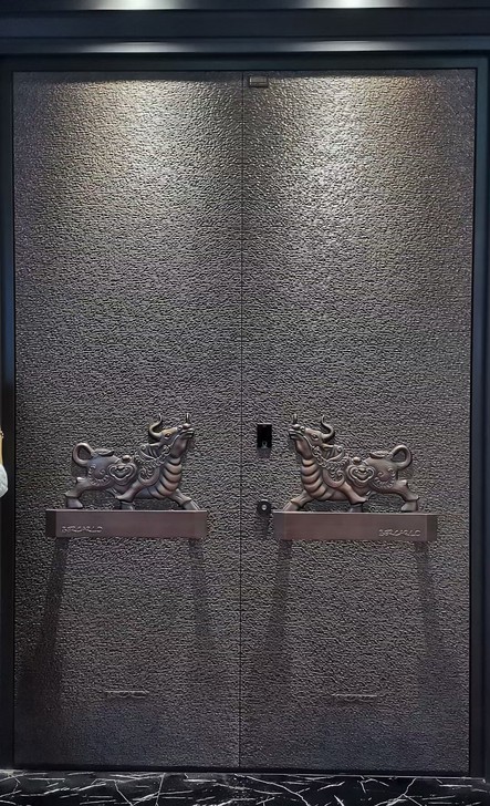 开门店有落雨背稻草的感觉时，请赶紧跟着我推...