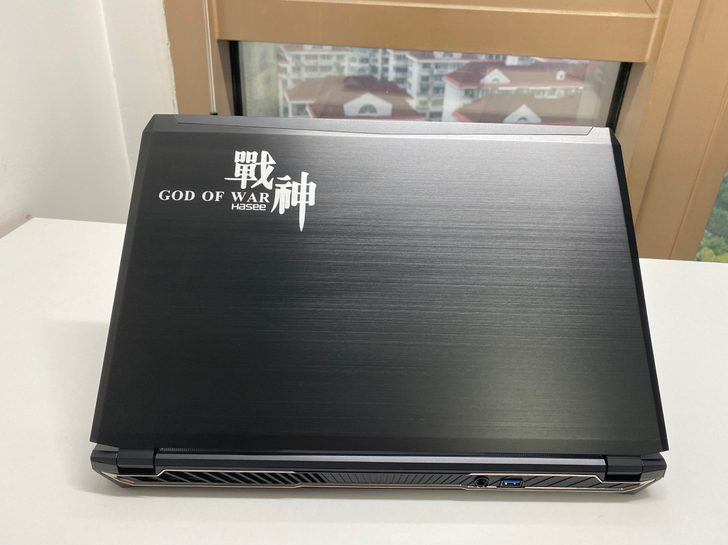 神舟Z8 高配 GTX980 15.6寸吃...