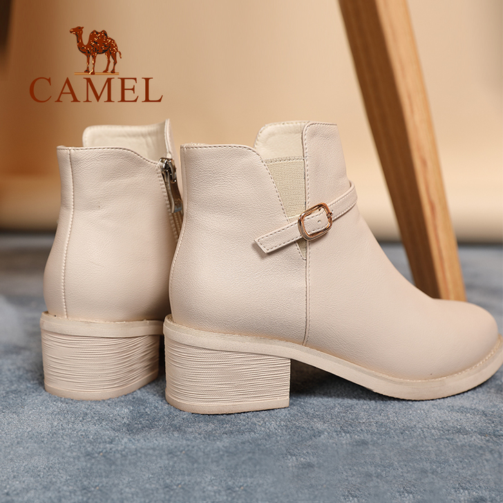 骆驼女鞋2020冬季新款百搭加绒短筒中跟靴...