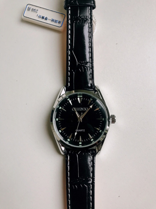 全新 夜光男士小牛皮商务时尚手表