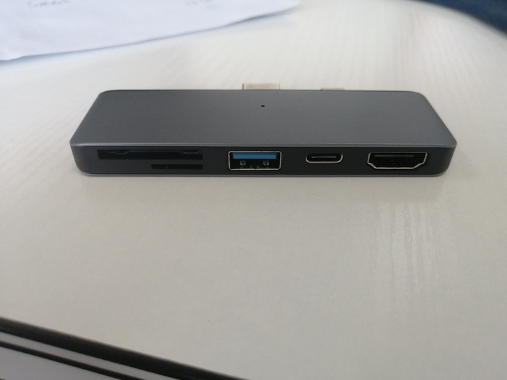 拓展坞 surface Pro 六合一