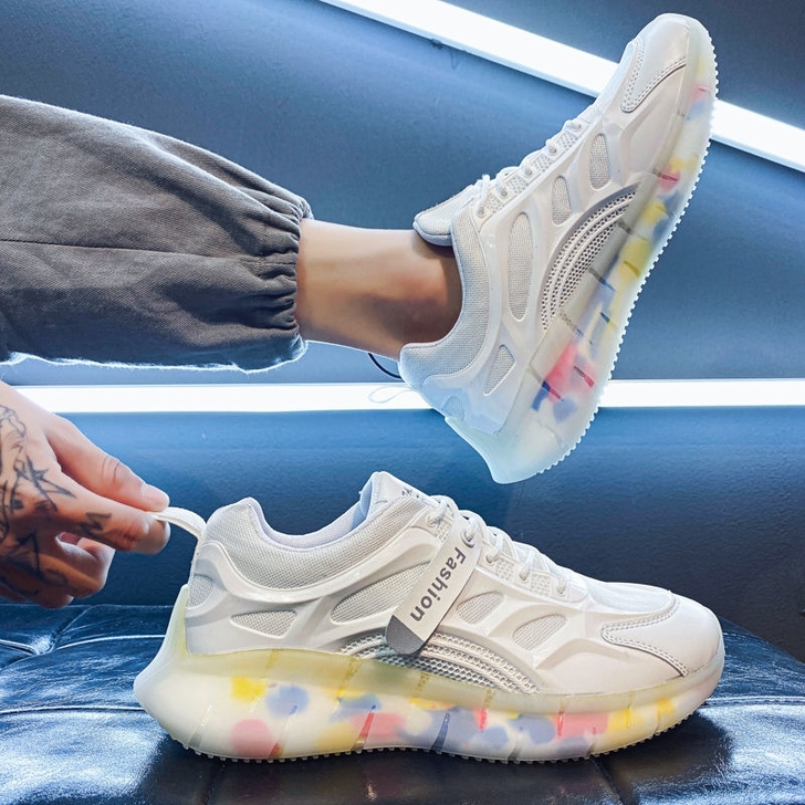 【全新包邮】运动鞋 2021新款夏季男鞋...