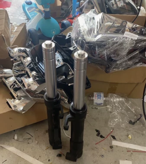 出赛科龙RT3前减震总成一对，1000公里...