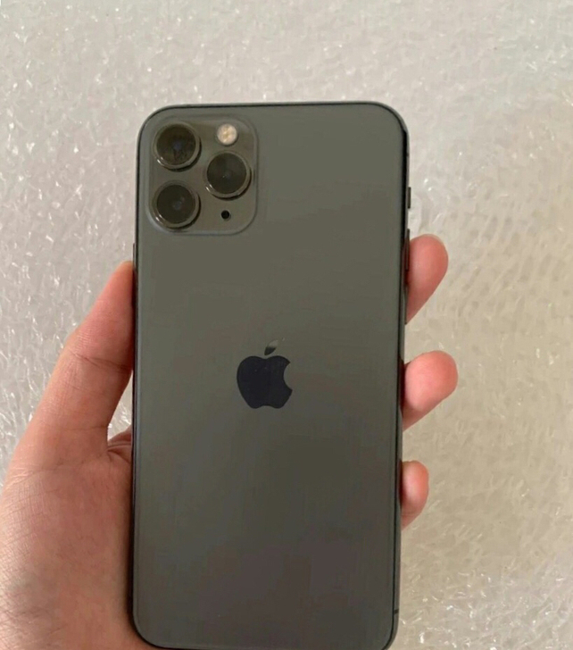 女生自用苹果11Promax 256G  ...