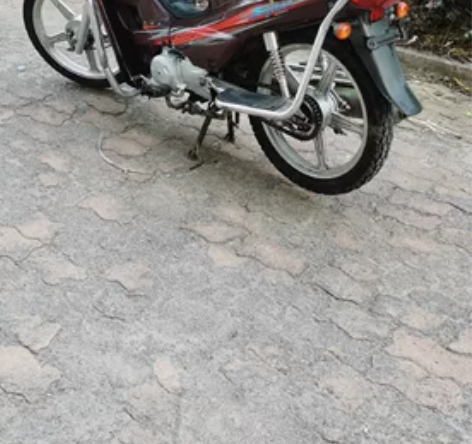 毫爵110弯梁摩托车，各方面非常好，跑了一...