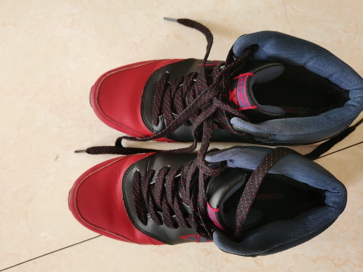 屯冬季好货,特步棉鞋43码,现在人在南方,...