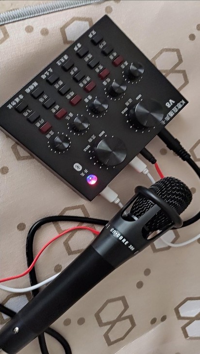 手机唱歌专用直播声卡电脑通用变声器主播设备...