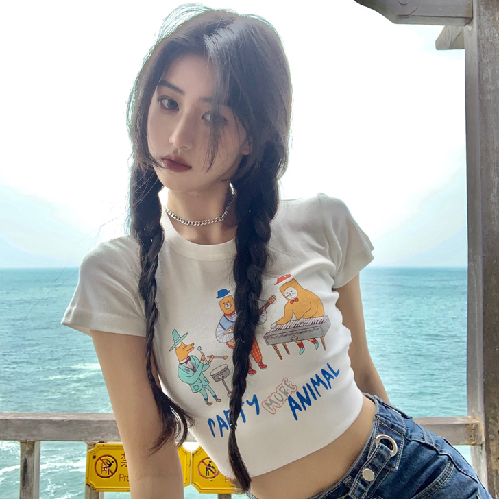 只穿了一次，对我来说有点小