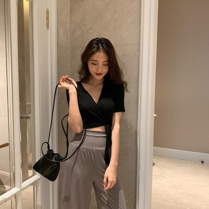 晶美雅 蕾丝雪纺衫