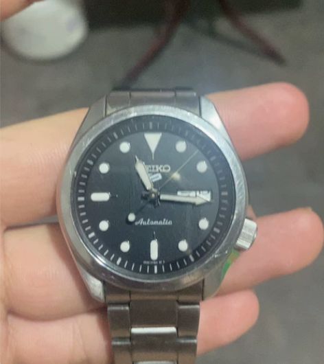 精工手表，我今年三月份买的。原价1380多...