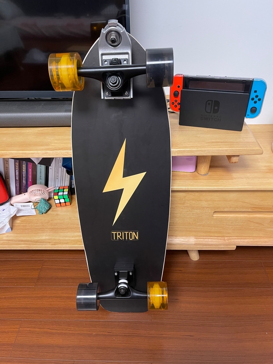 特价转让一套carver陆地冲浪板，99新...