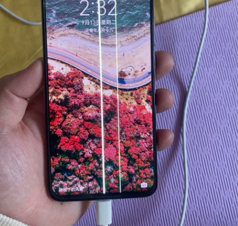 华为nova7手机8+256g高配版，有三...