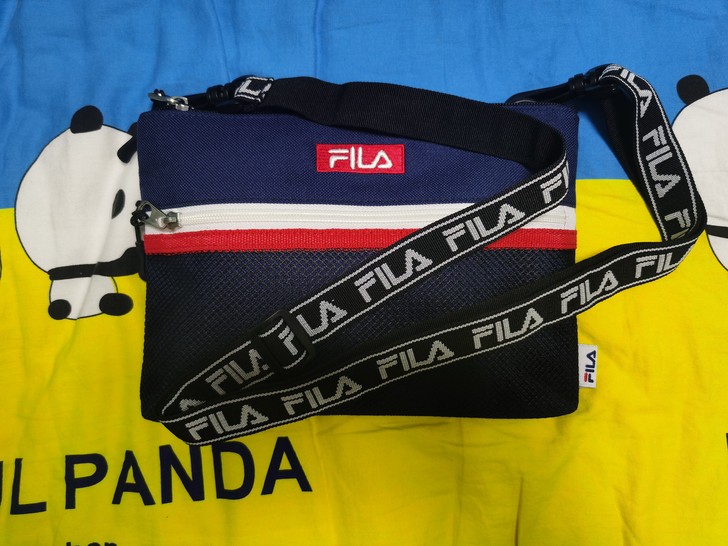 fila 斐乐 正品日版斜挎单肩包 正品全...