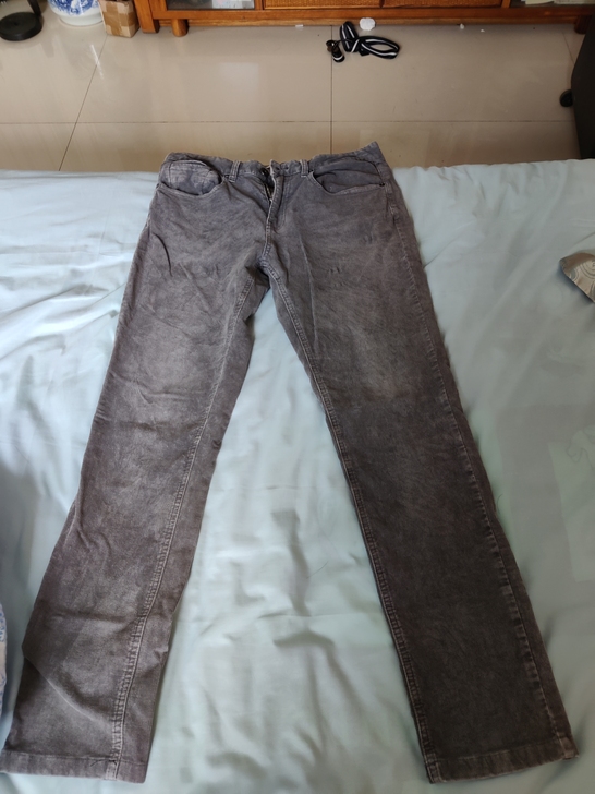 杰克琼斯灯芯绒休闲裤