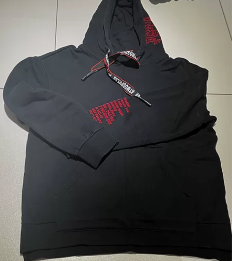 初秋秋冬男士卫衣 商场买的大几百 牌子应该...