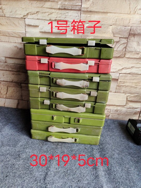 军绿工具盒 仪器盒 零件盒