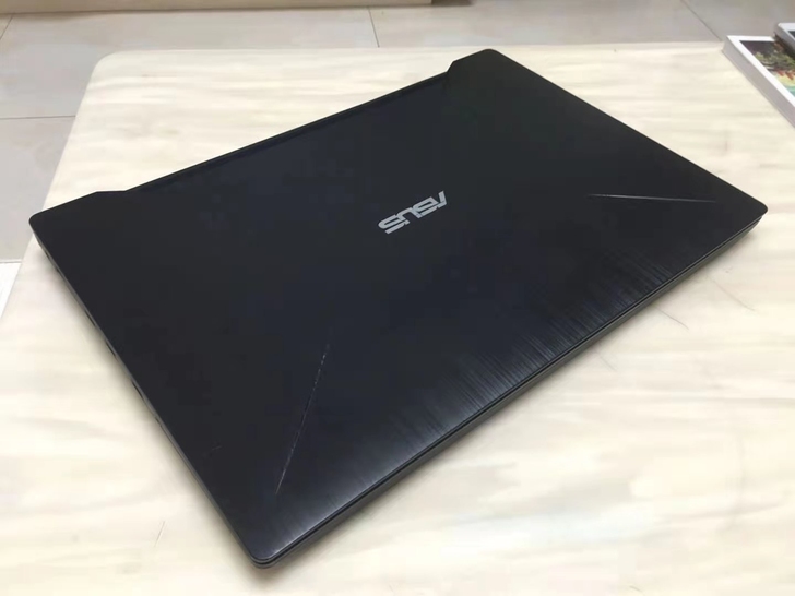 7代i7华硕fx63v华硕飞行堡垒笔记本电...