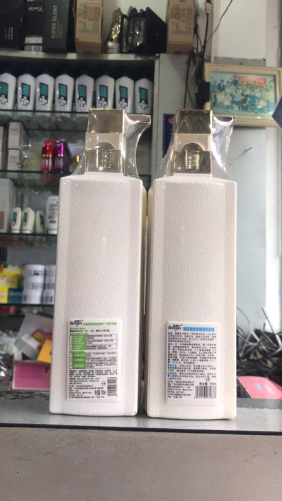 这是稻草修复一号，一套的。护发素只有一种，...
