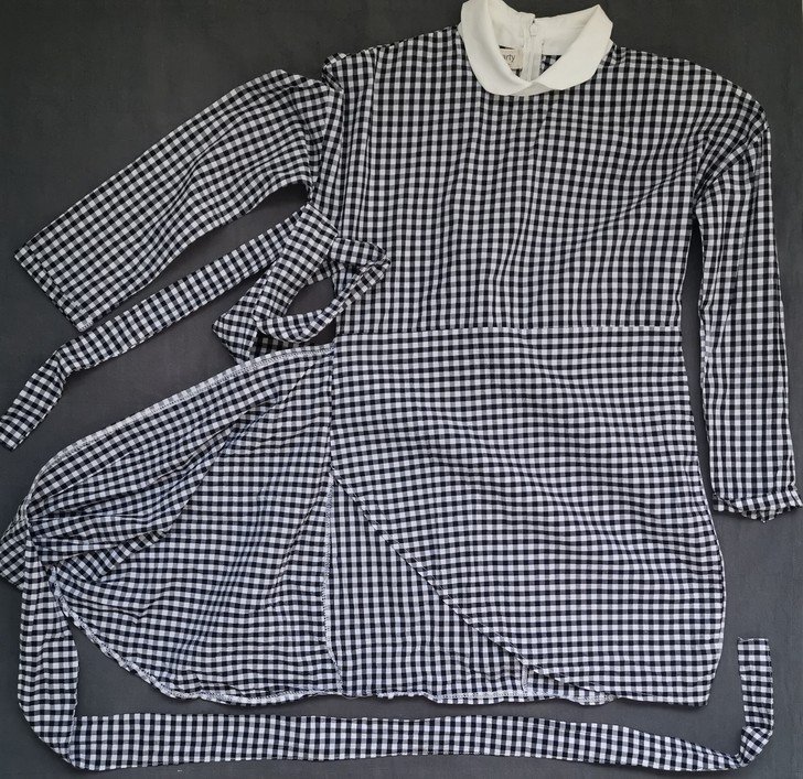 无品牌黑白格韩风设计感连衣裙