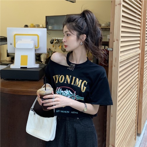 宽松辣妹短款上衣bm风设计感小众锁骨黑色甜...