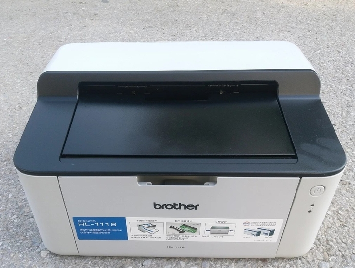 兄弟1118小型学生家用办公黑白单面激光打...