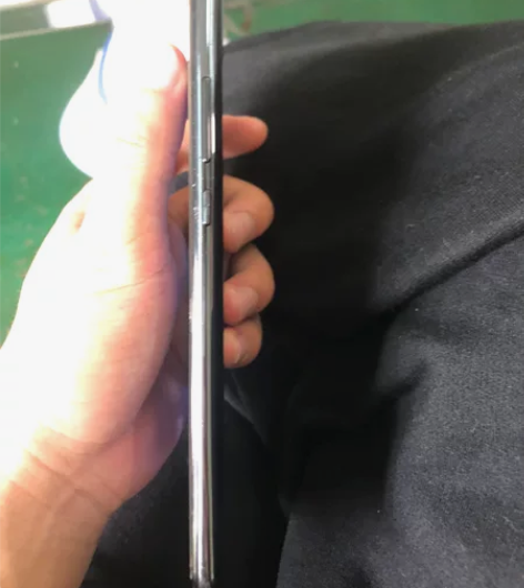 华为畅享9plus，4+64内存，麒麟芯片...