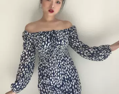 【包邮】欧美复古法式田园风碎花方领收腰显瘦...