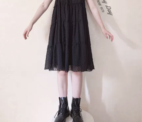 *黑色波点暗纹 蛋糕裙 吊带 雪纺连衣裙 ...