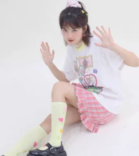 开心招待所花之前篇粉色原创设计花苞裙格裙半...