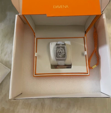 DAVENA时来运转星芒手表 全新 朋友送...