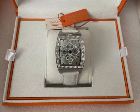 DAVENA蒂玮娜满天星手表9.99新 7...