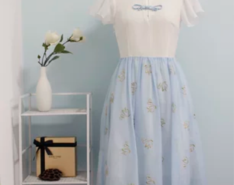 中国风少女复古盘扣立领旗袍连衣裙文艺改良日...